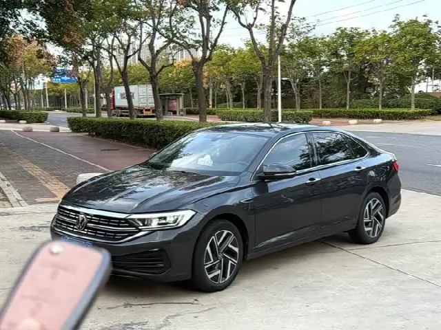 Volkswagen Sagitar L 2023, 24 000 км