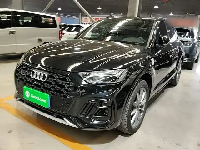 Audi Q5L 2024, 22 000 км