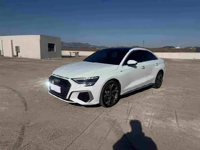 Audi A3 2023, 21 000 км