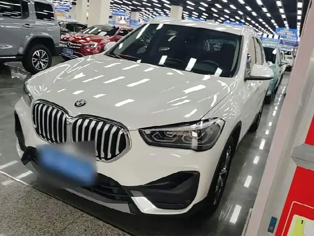 BMW X1 2022, 49 700 км