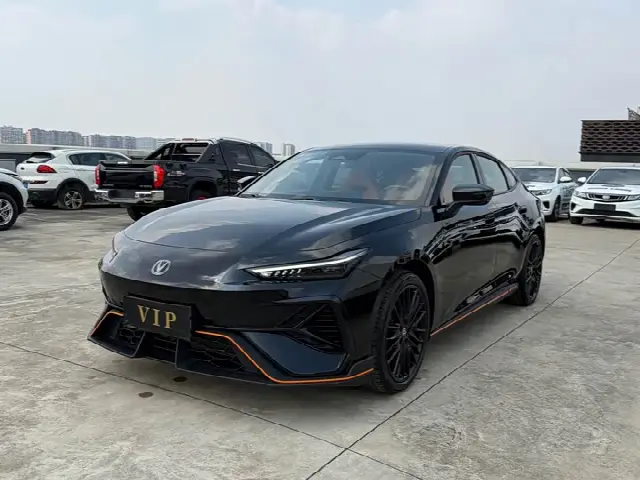 Changan UNI-V 2025, 6 000 км