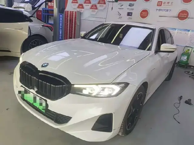 BMW i3 2024, 20 000 км