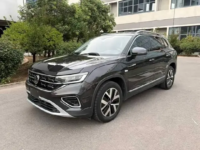 Volkswagen Tayron 2023, 72 000 км