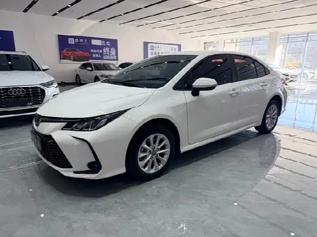 Toyota Corolla 2021, 45 000 км