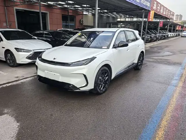 BAIC Arcfox T1 2026, 50 км