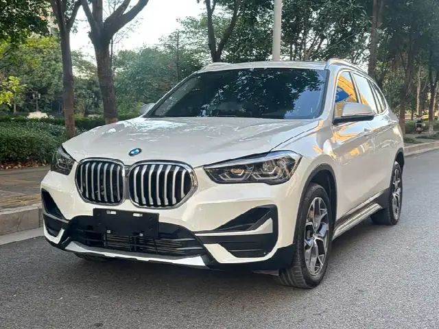 BMW X1 2022, 40 000 км