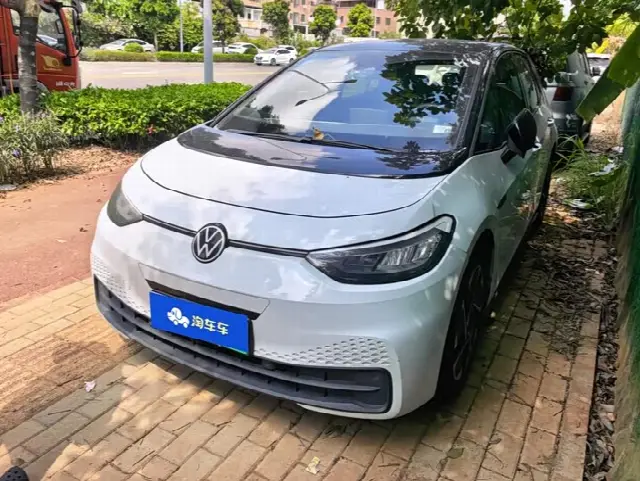 Volkswagen ID.3 2023, 96 700 км