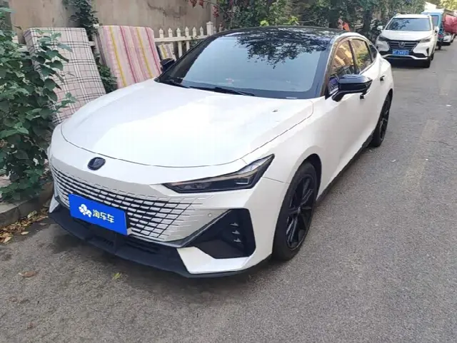 Changan UNI-V 2022, 38 200 км
