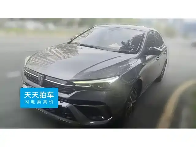 Roewe i5 2021, 54 010 км