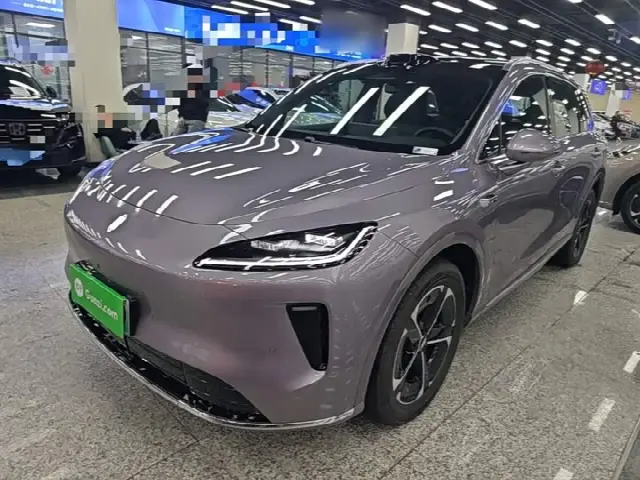 Shangjie (Huawei × SAIC) H5 2025, 18 200 км