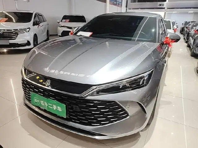 BYD Qin L 2025, 21 700 км
