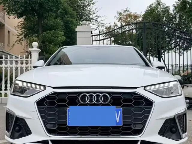 Audi A4L 2022, 60 000 км