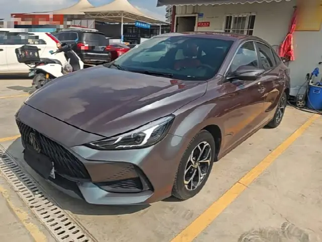 MG Motor 5 2021, 25 100 км