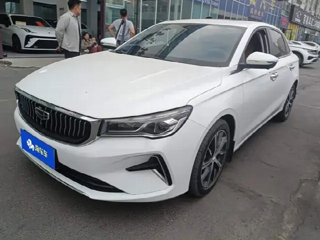Geely Emgrand 2023, 25 200 км