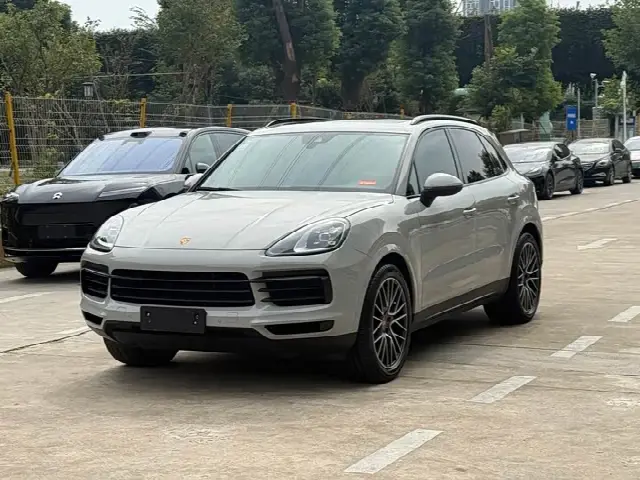 Porsche Cayenne 2022, 96 000 км