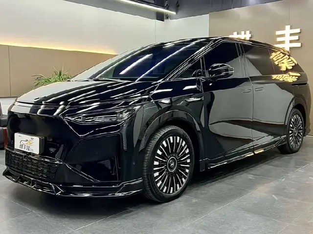 XPeng X9 2026, 3 000 км