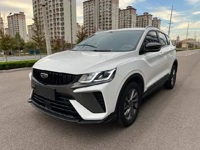 Geely Coolray 2024, 30 000 км