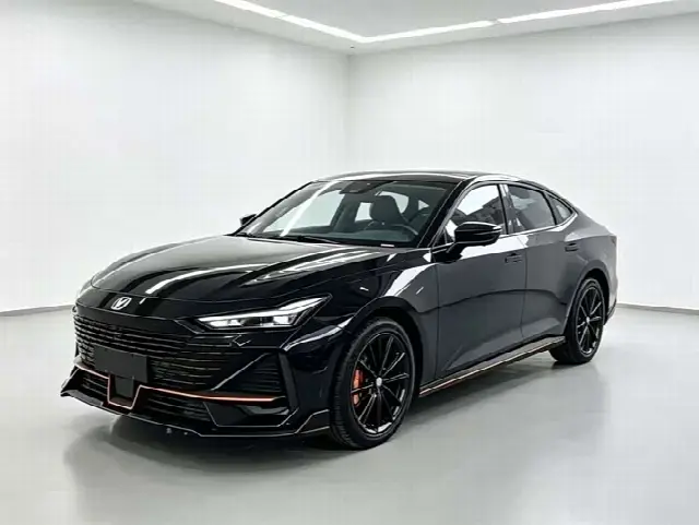 Changan UNI-V 2022, 26 000 км