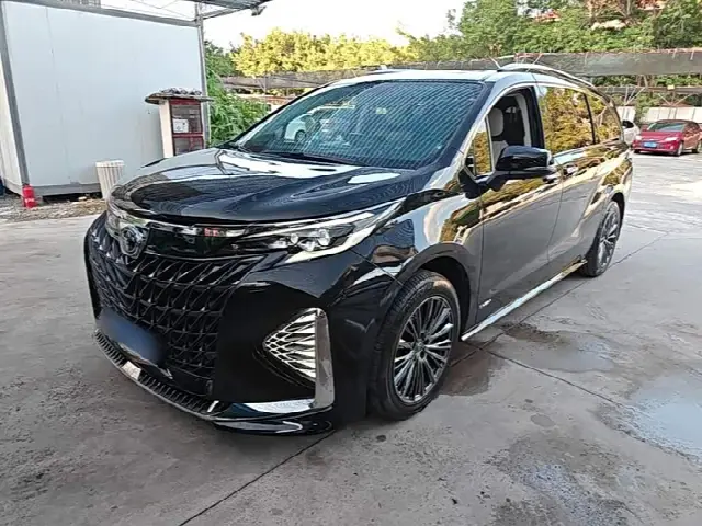 Toyota Sienna 2024, 23 100 км