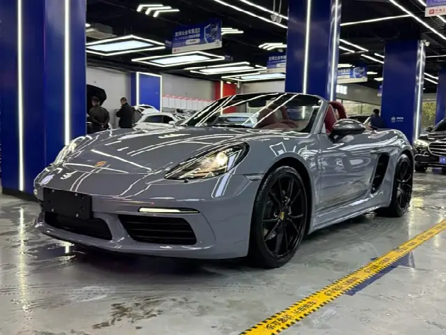 Porsche 718 2022, 12 000 км