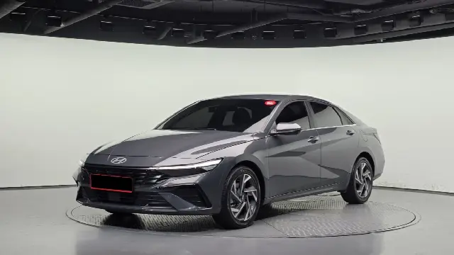 Hyundai Avante 2023, 11 229 км