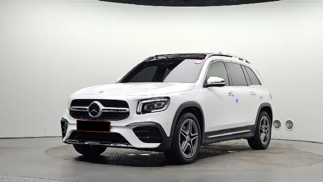 Mercedes-Benz GLB-Class 2020, 21 582 км