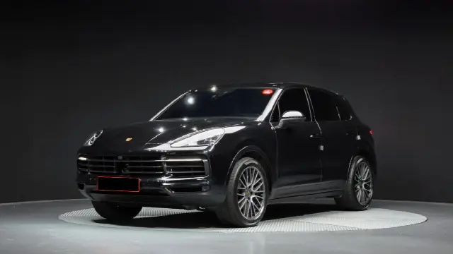 Porsche Cayenne 2019, 69 313 км