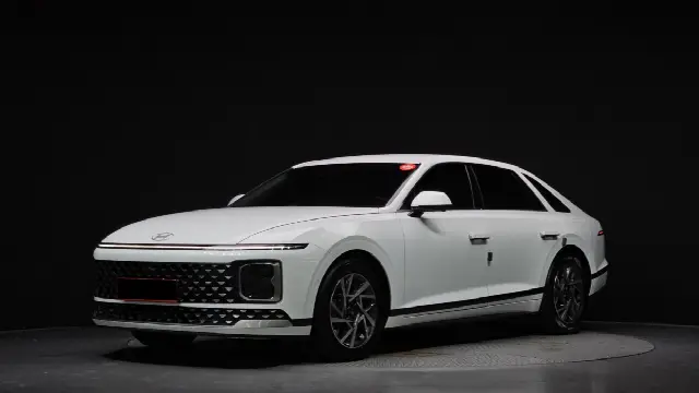 Hyundai Grandeur 2022, 15 609 км