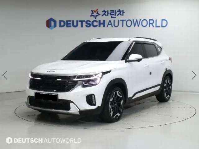 Kia Seltos 2022, 1 072 км