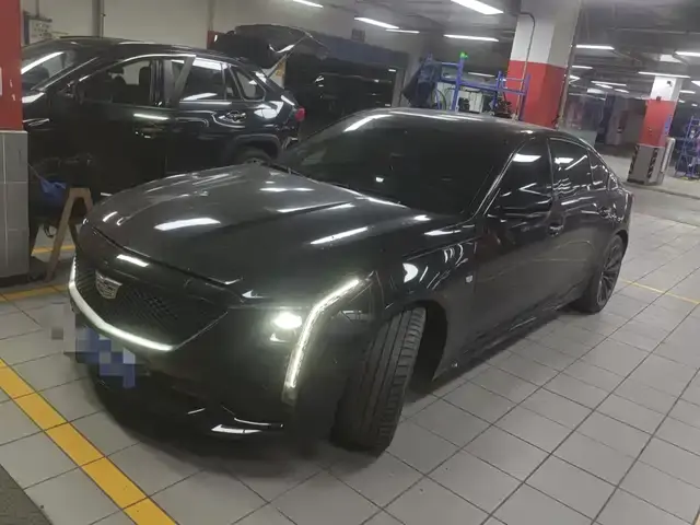 Cadillac CT5 2024, 20 000 км
