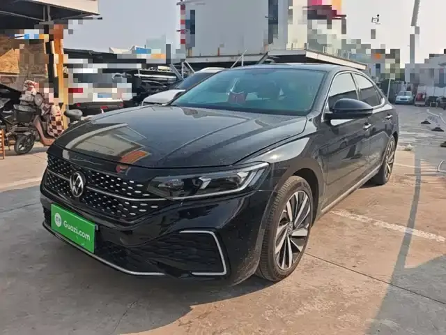 Volkswagen Passat 2022, 94 600 км
