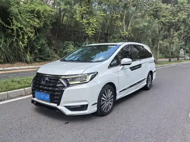 Honda Elysion 2024, 32 000 км