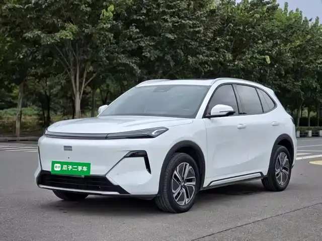 Geely Galaxy Starship 7 2025, 13 600 км