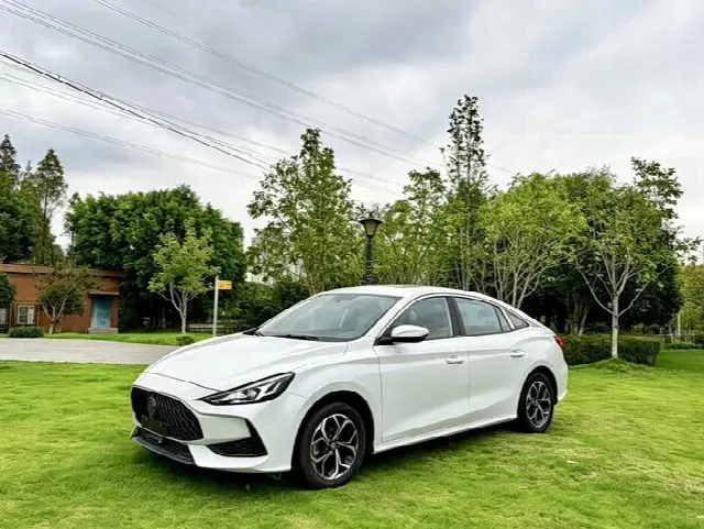 MG Motor 5 2022, 30 000 км