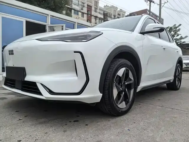 Geely Galaxy E5 2024, 28 000 км
