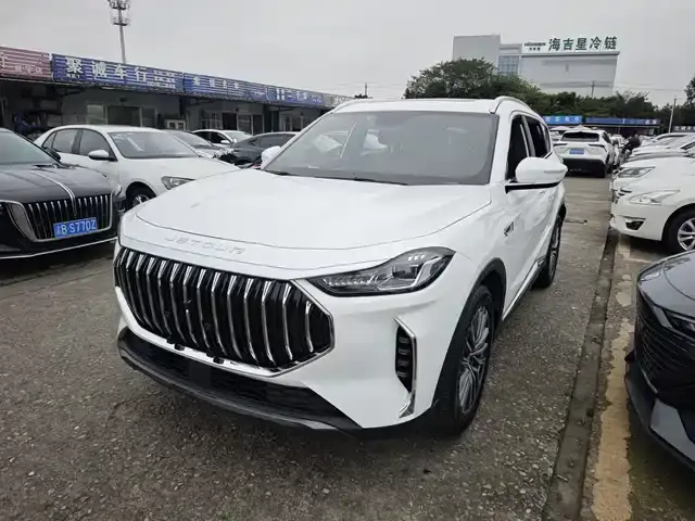 Jetour X70 Plus 2023, 31 000 км
