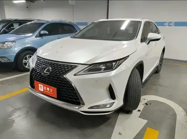 Lexus RX 2020, 45 000 км