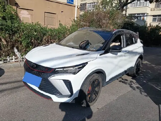 Geely Coolray 2022, 22 000 км
