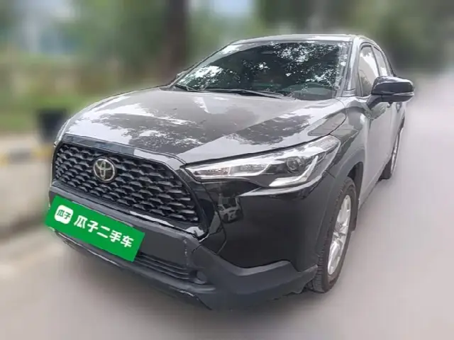 Toyota Corolla Cross 2024, 5 200 км