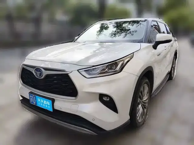Toyota Highlander 2022, 55 940 км