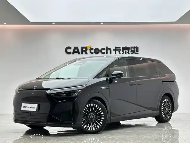 XPeng X9 2026, 6 000 км