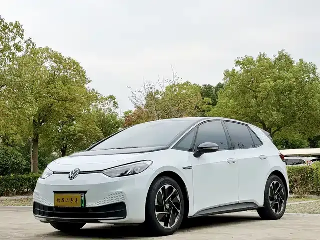 Volkswagen ID.3 2023, 40 000 км