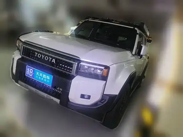 Toyota Prado 2024, 28 210 км