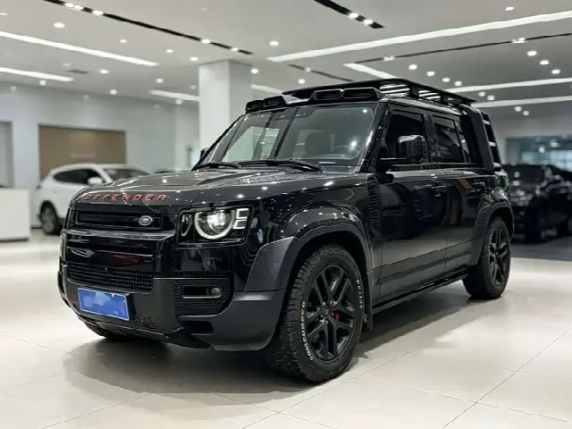 Land Rover Defender 2023, 62 000 км