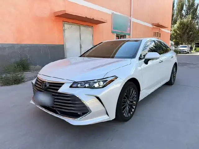 Toyota Avalon 2022, 45 100 км