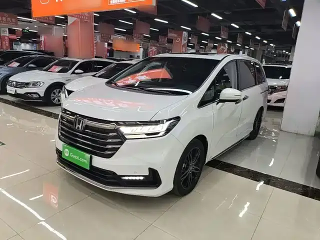 Honda Odyssey 2022, 26 100 км