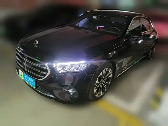 Mercedes-Benz E-Class Hybrid 2024, 21 260 км