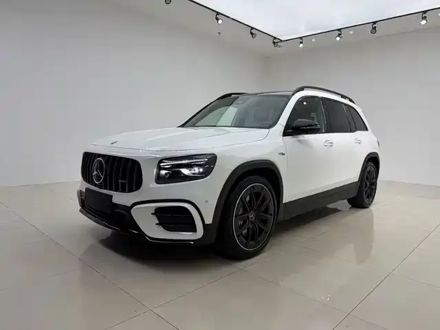 Mercedes-Benz GLB-Class AMG 2024, 34 000 км
