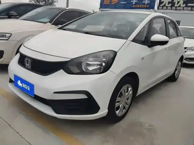 Honda Fit 2021, 62 100 км
