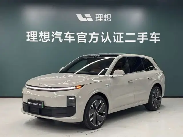 LiXiang L6 2025, 12 900 км